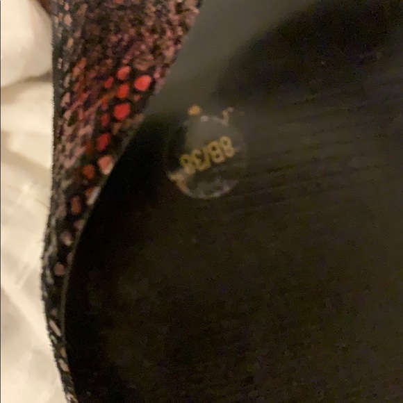 BCBGeneration - Picture 4 of 4